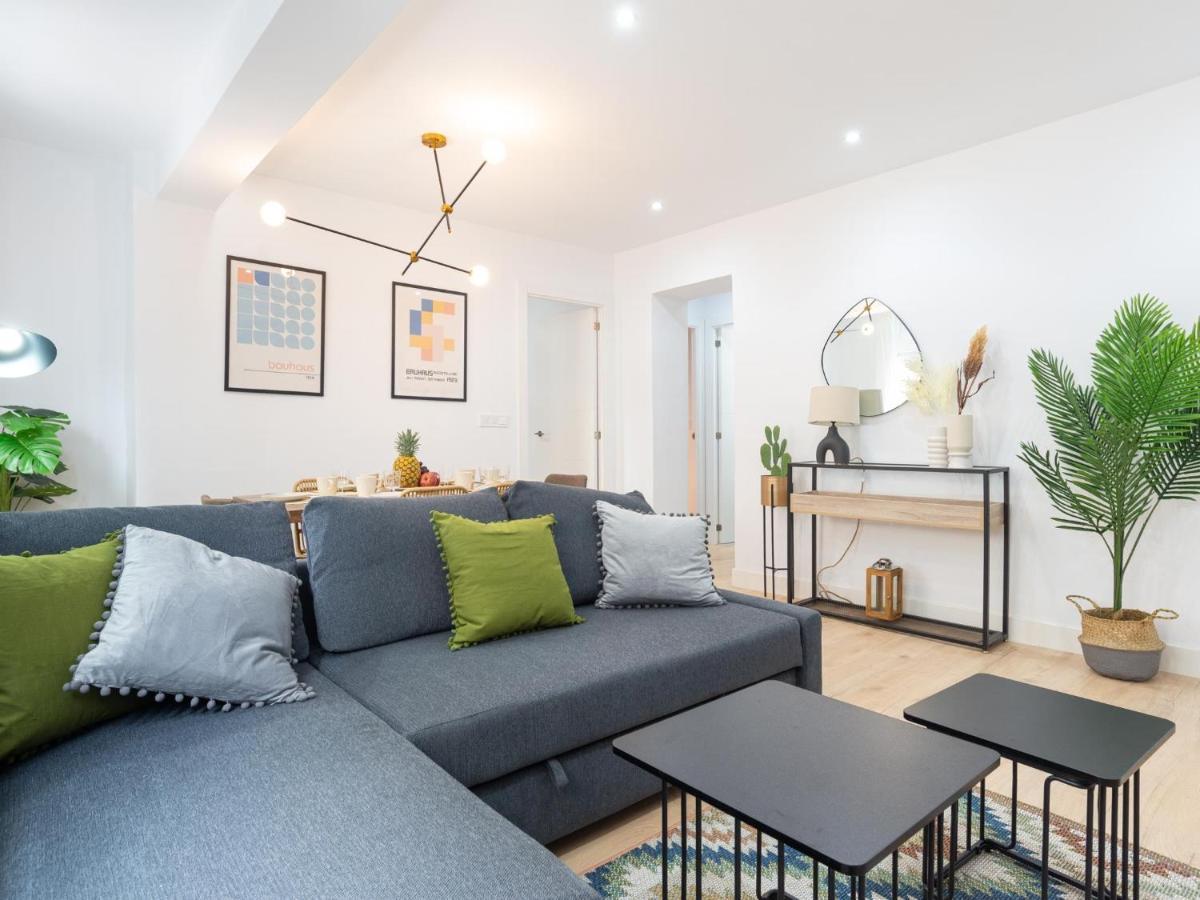 Gorgeous Renovated Apartment 2Br Ac Málaga Kültér fotó