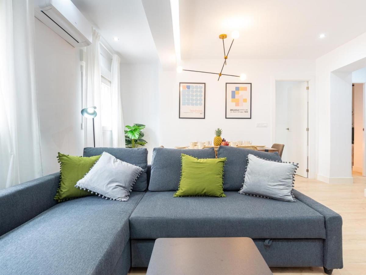 Gorgeous Renovated Apartment 2Br Ac Málaga Kültér fotó