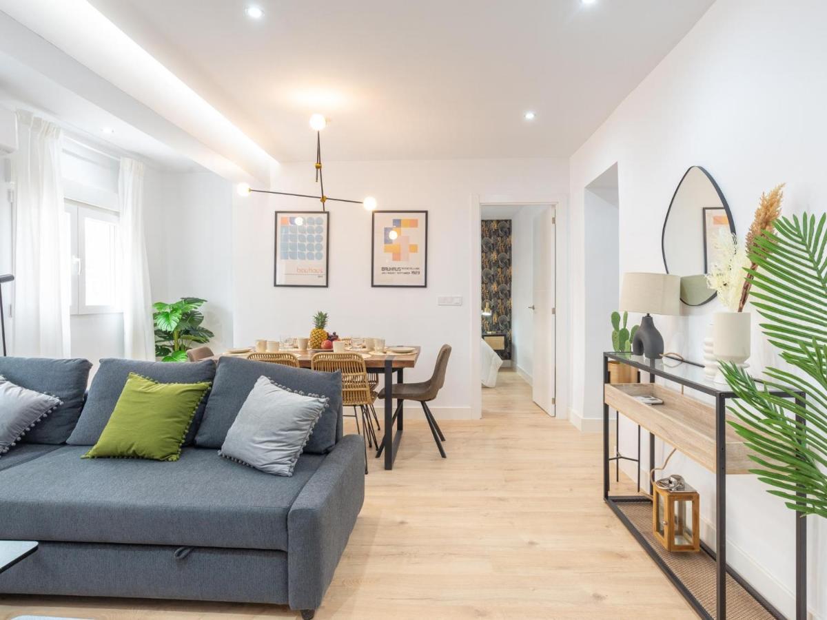 Gorgeous Renovated Apartment 2Br Ac Málaga Kültér fotó