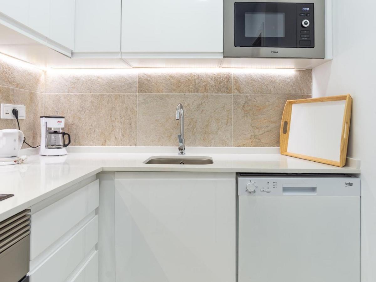 Gorgeous Renovated Apartment 2Br Ac Málaga Kültér fotó