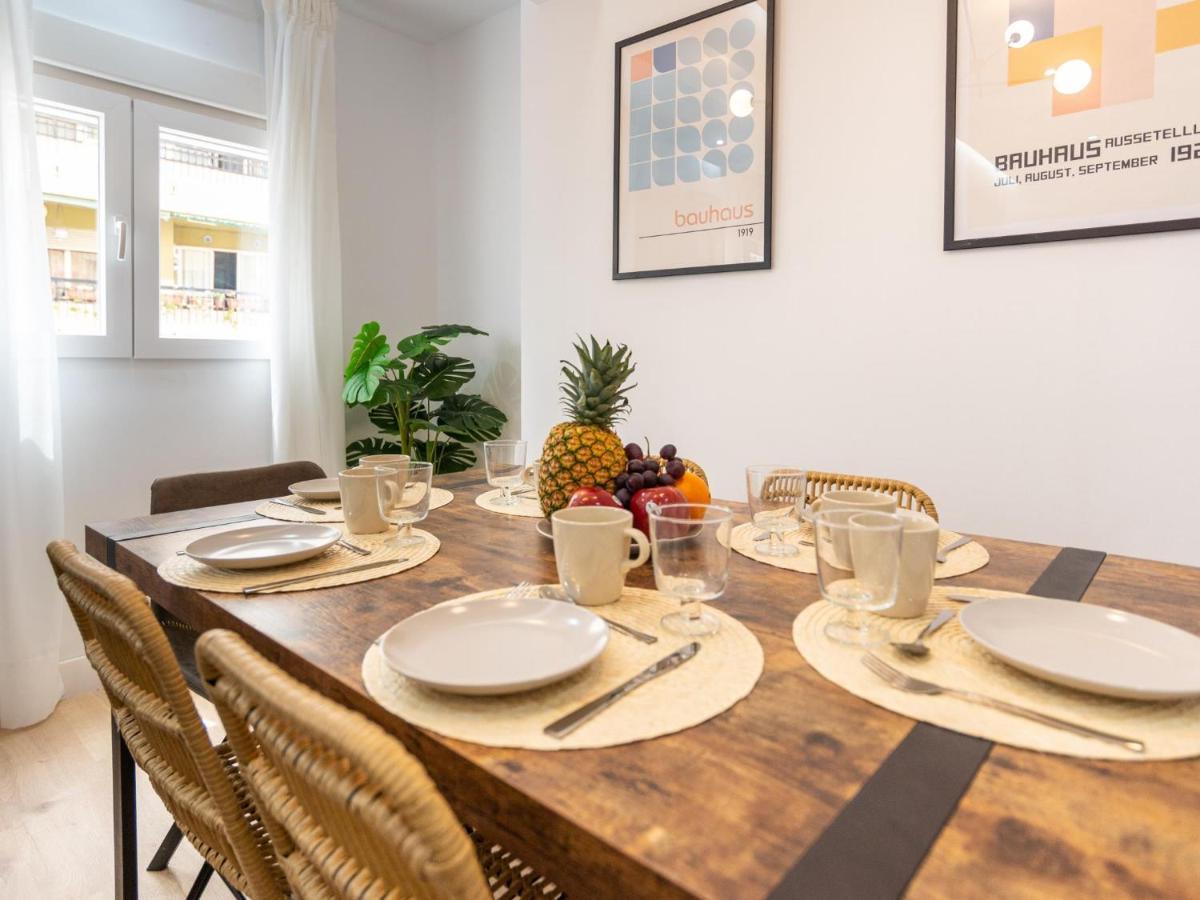 Gorgeous Renovated Apartment 2Br Ac Málaga Kültér fotó